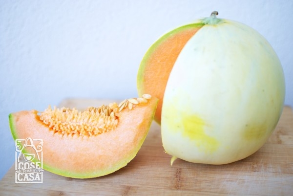 Insalata di melone, feta e rucola: il melone cantalupo